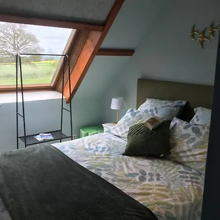 Mon Taj Mahal Bed & Breakfast