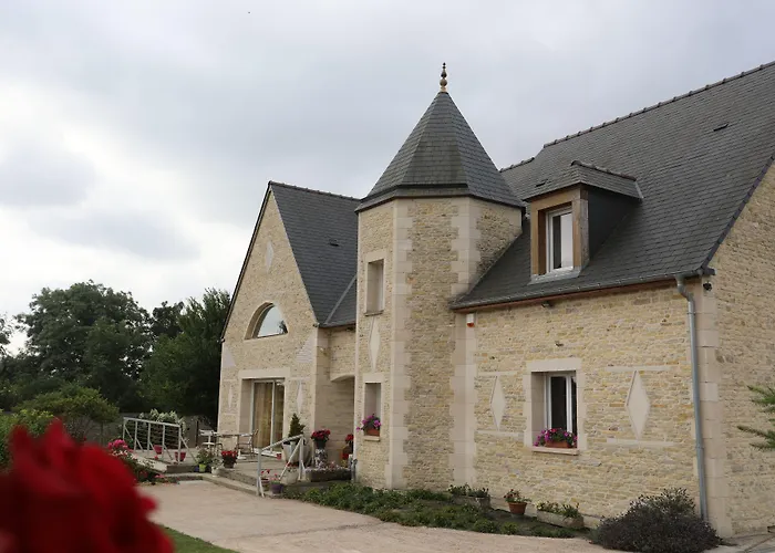 Mon Taj Mahal Bed & Breakfast 3*