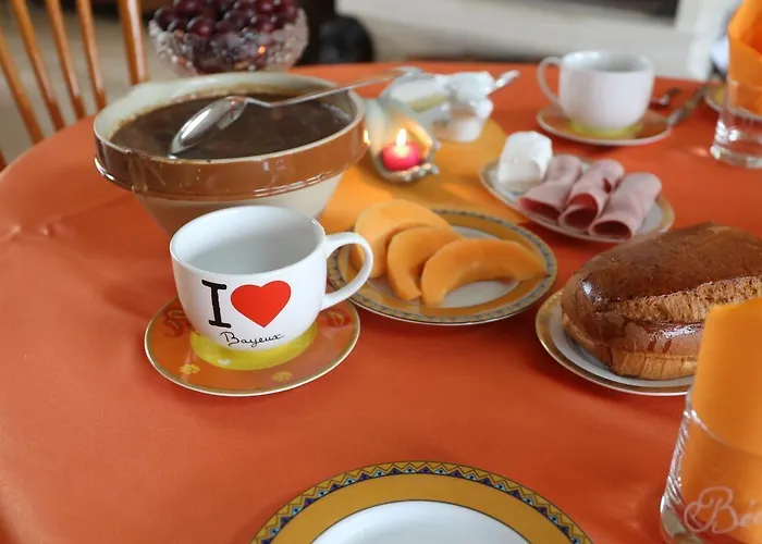 Mon Taj Mahal Bed & Breakfast